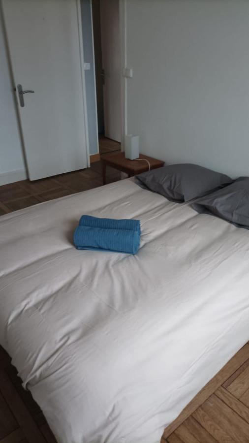 Le Bleu Roi - Appartement Calme Proche De La Gare Caen Luaran gambar